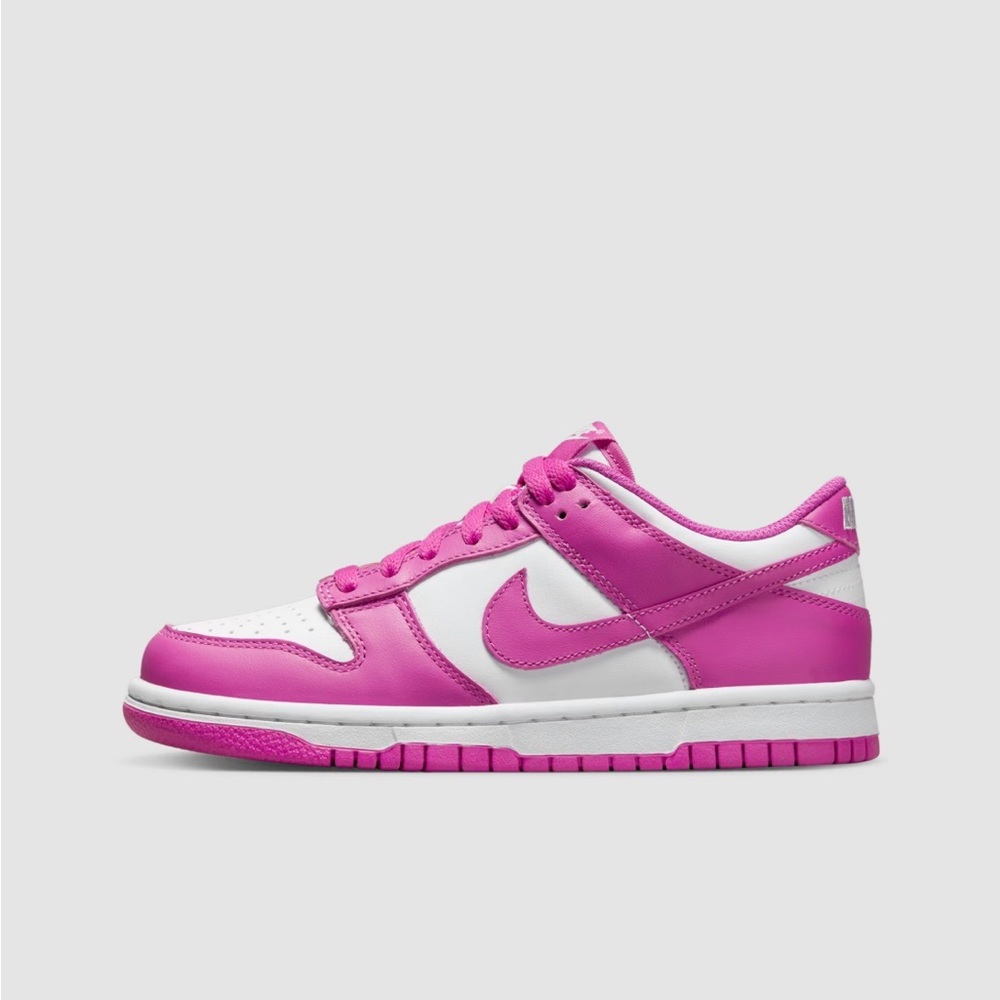 Kids Nike Dunk Low (White/Active Fuchsia)